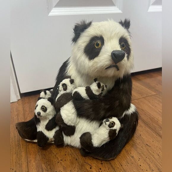 1970s Vintage real fur Mother Panda With 5 Cubs RARE - Picture 1 of 10
